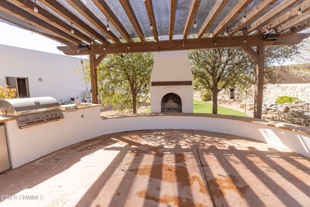 4231 Venetian Loop, Las Cruces, NM 88011