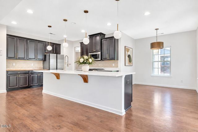 899 Legacy Falls Drive S, Chapel Hill, NC 27517