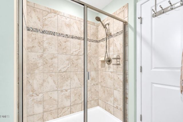 899 Legacy Falls Drive S, Chapel Hill, NC 27517