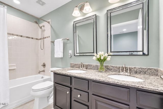 899 Legacy Falls Drive S, Chapel Hill, NC 27517