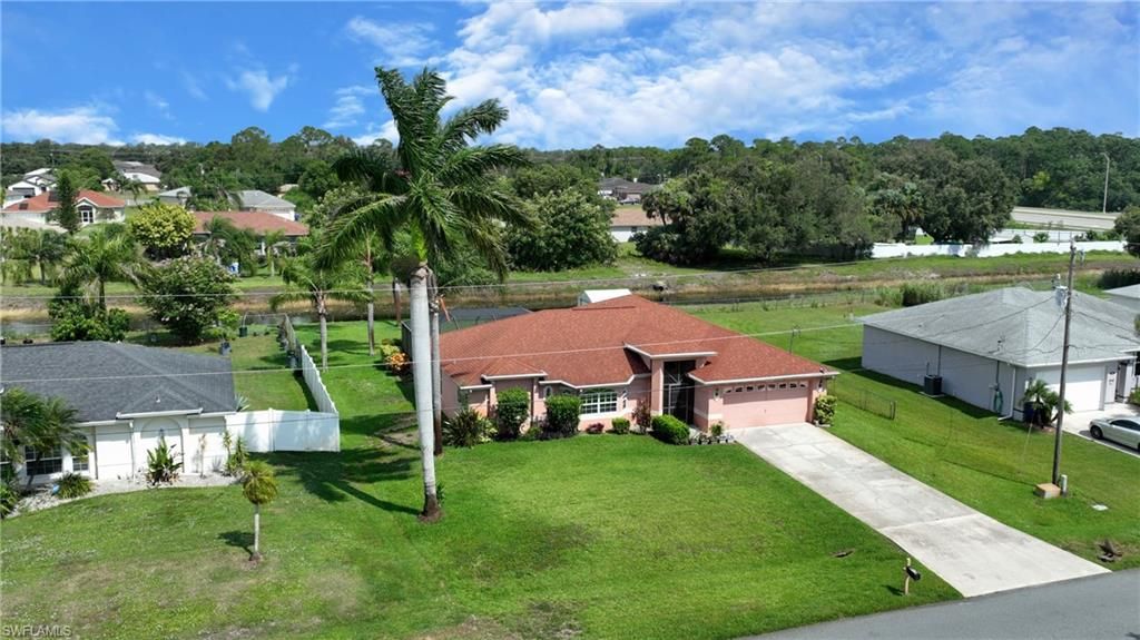 712 Fargo DR, FORT MYERS, FL 33913 — photo 4