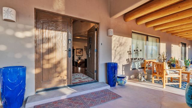 16 Via De Estrellas A, Santa Fe, NM 87506