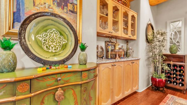 16 Via De Estrellas A, Santa Fe, NM 87506