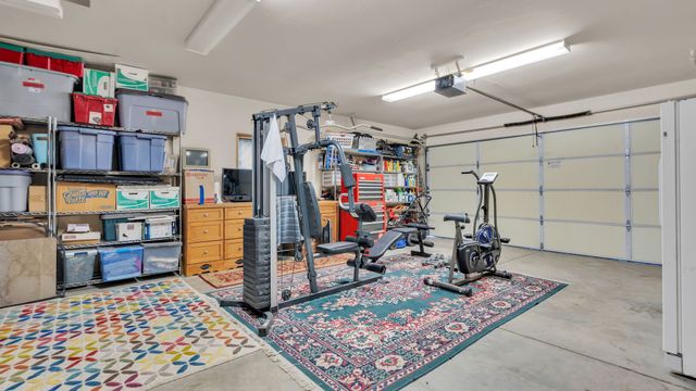 16 Via De Estrellas A, Santa Fe, NM 87506