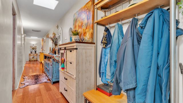 16 Via De Estrellas A, Santa Fe, NM 87506