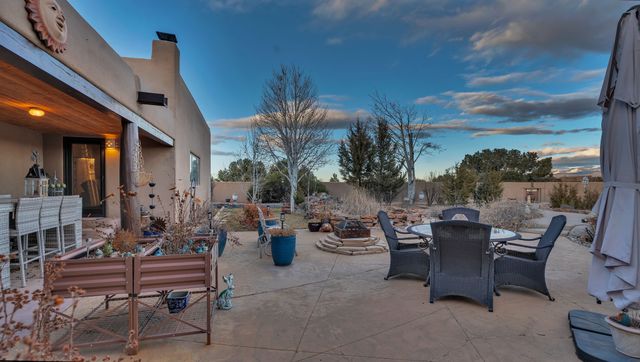 16 Via De Estrellas A, Santa Fe, NM 87506