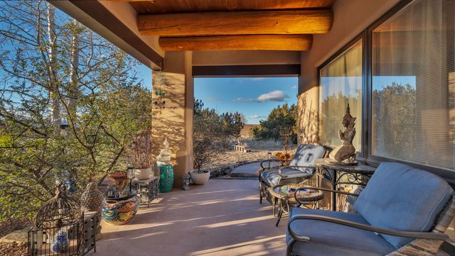 16 Via De Estrellas A, Santa Fe, NM 87506