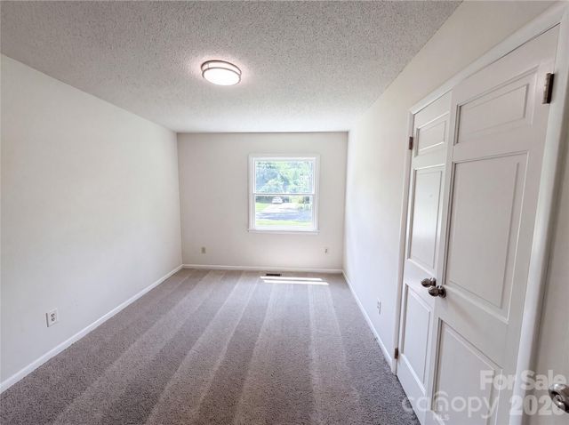 1034 Buckingham Avenue, Gastonia, NC 28054