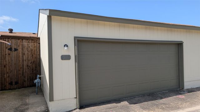 4426 Wind River Lane, Garland, TX 75042
