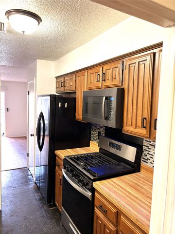 4426 Wind River Lane, Garland, TX 75042
