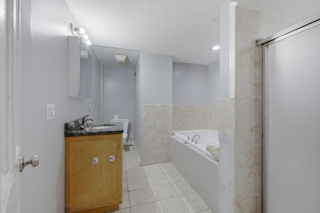 3823 W Lexington Street, Chicago, IL 60624