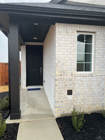 185 Palo Duro Bend, Rhome, TX 76078