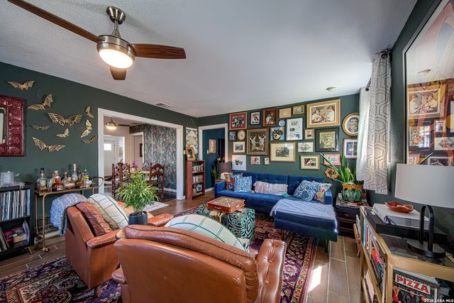 1422 Santa Monica, San Antonio, TX 78201