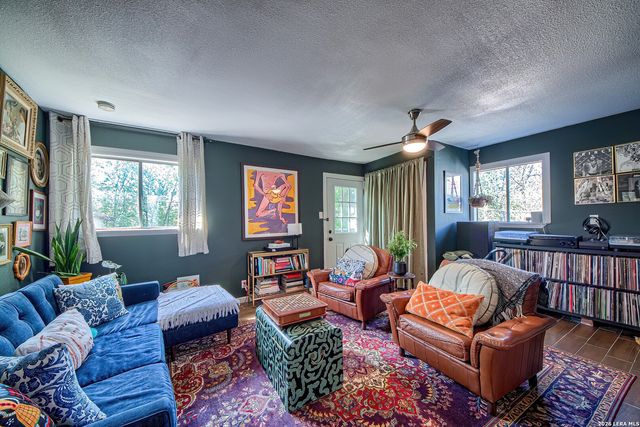 1422 Santa Monica, San Antonio, TX 78201