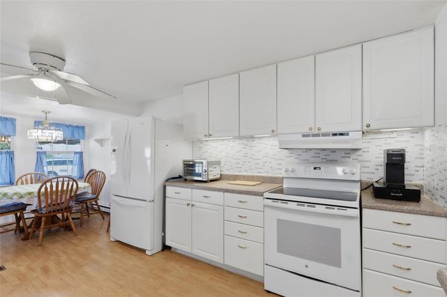 5246 AMANDA STREET, Zephyrhills, FL 33542