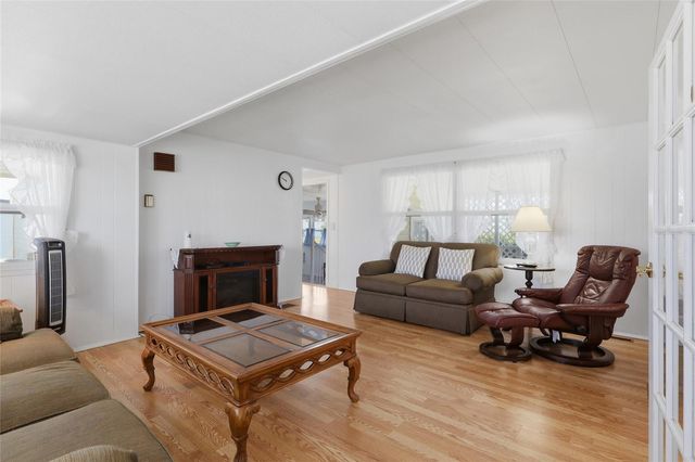 5246 AMANDA STREET, Zephyrhills, FL 33542