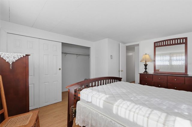 5246 AMANDA STREET, Zephyrhills, FL 33542