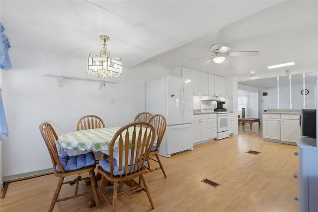 5246 AMANDA STREET, Zephyrhills, FL 33542