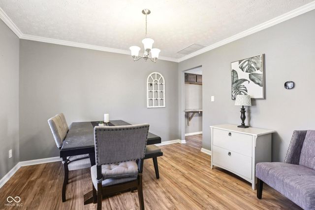 5858 Pennekamp Drive, Plainfield, IN 46168