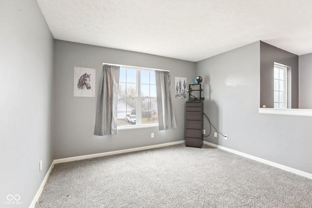 5858 Pennekamp Drive, Plainfield, IN 46168