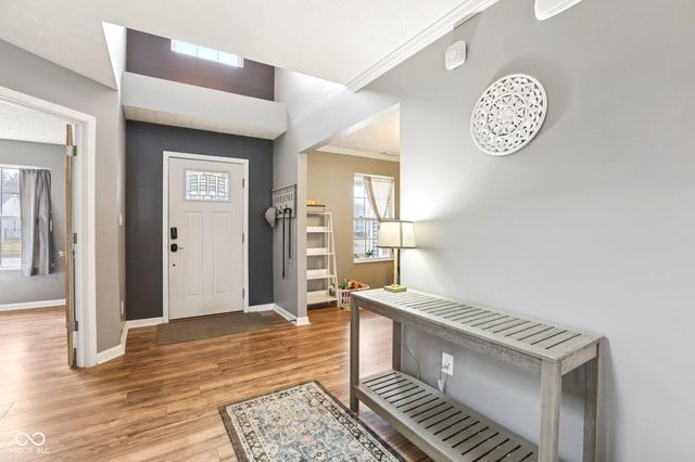 5858 Pennekamp Drive, Plainfield, IN 46168