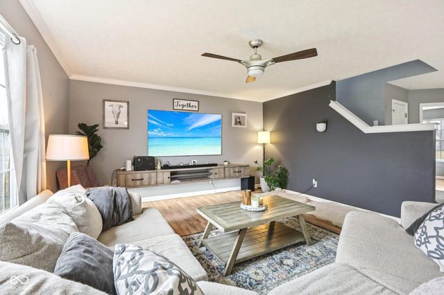 5858 Pennekamp Drive, Plainfield, IN 46168