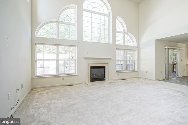 160 QUIET RD, Sicklerville, NJ 08081
