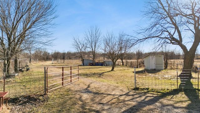 18542 E 380 Road, Chelsea, OK Other
