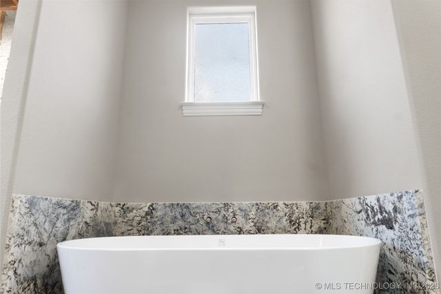 1409 Woodland Circle, Kingston, OK 73439