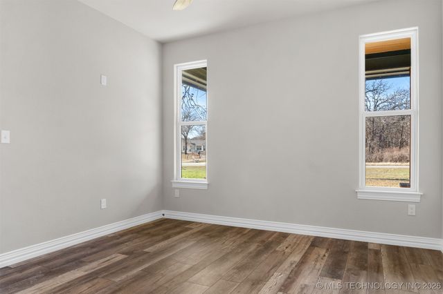 1409 Woodland Circle, Kingston, OK 73439