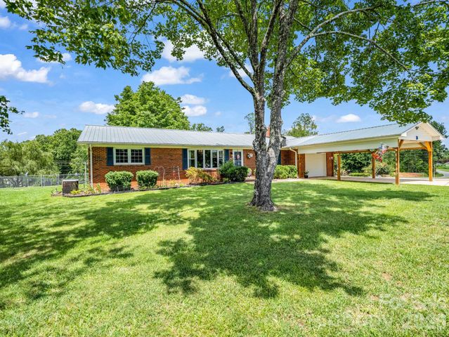 1244 Old Hwy 10 Highway E, Marion, NC 28752