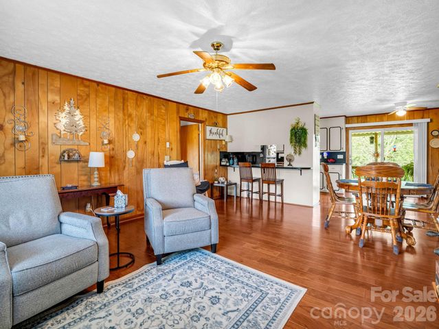 1244 Old Hwy 10 Highway E, Marion, NC 28752