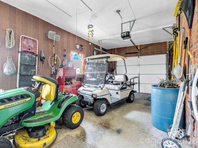1244 Old Hwy 10 Highway E, Marion, NC 28752