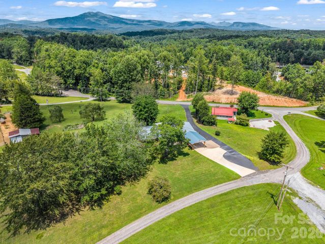 1244 Old Hwy 10 Highway E, Marion, NC 28752