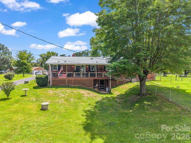 1244 Old Hwy 10 Highway E, Marion, NC 28752