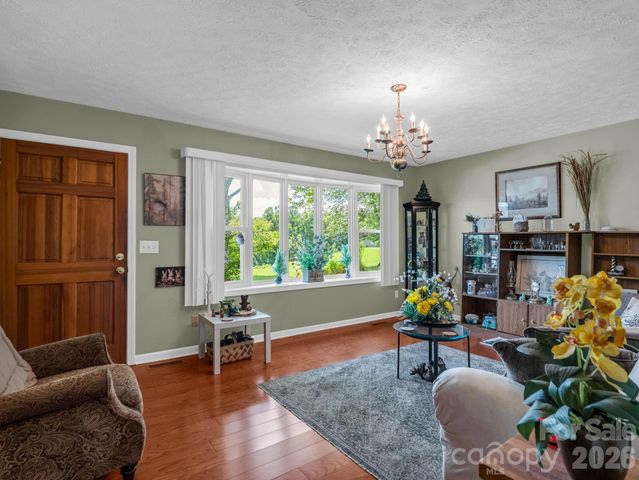 1244 Old Hwy 10 Highway E, Marion, NC 28752