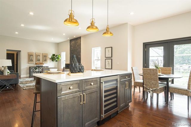 1876 Mckinley Street, Wyandotte, MI 48192