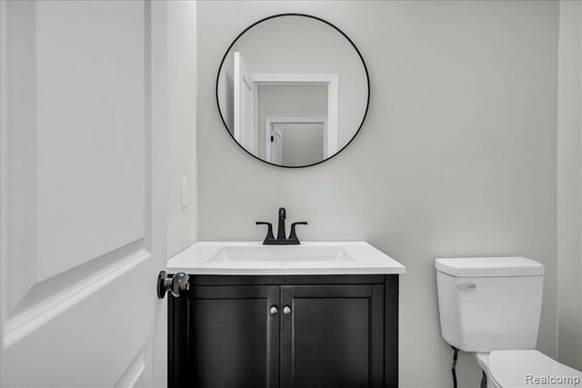 1876 Mckinley Street, Wyandotte, MI 48192