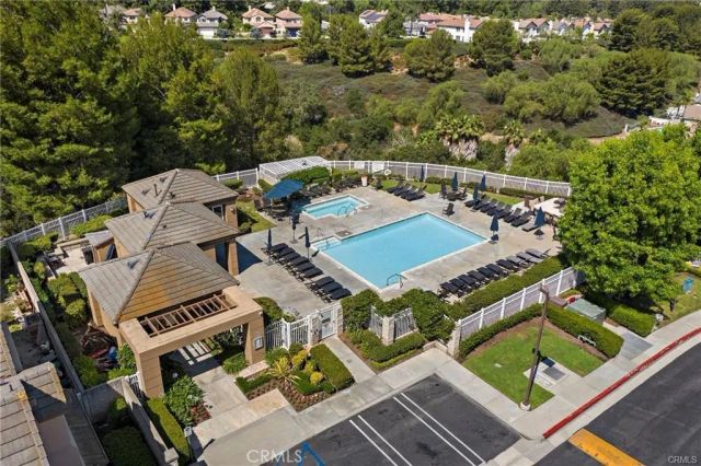 922 S Country Glen Way, Anaheim Hills, CA 92808