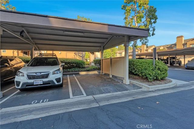 922 S Country Glen Way, Anaheim Hills, CA 92808