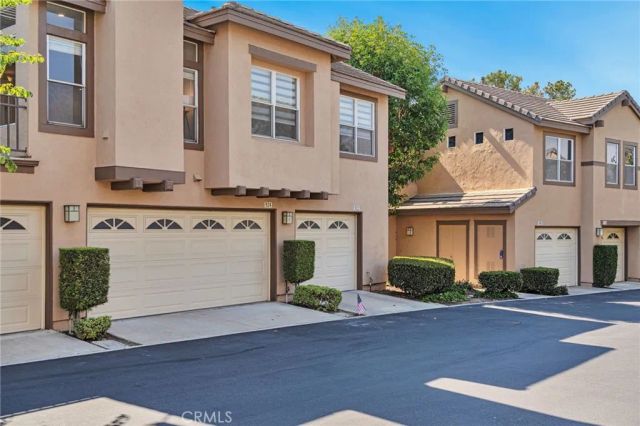 922 S Country Glen Way, Anaheim Hills, CA 92808