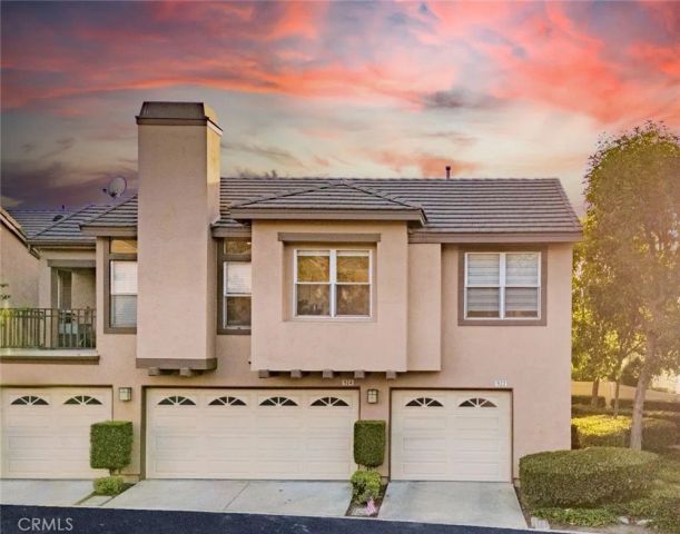 922 S Country Glen Way, Anaheim Hills, CA 92808