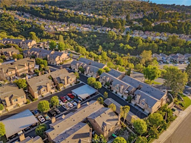 922 S Country Glen Way, Anaheim Hills, CA 92808