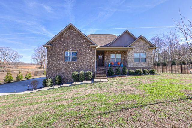 2731 W County Farm Rd, Springfield, TN 37172