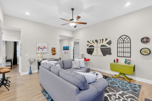 2731 W County Farm Rd, Springfield, TN 37172