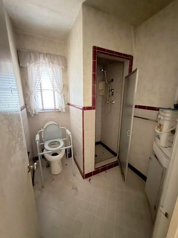 209 N Gordon Drive, Crockett, TX 75835