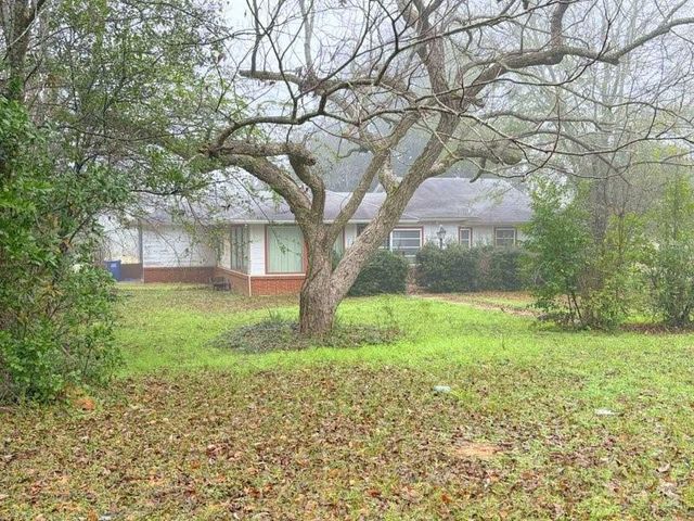 209 N Gordon Drive, Crockett, TX 75835