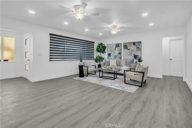 14923 Tacuba, La Mirada, CA 90638