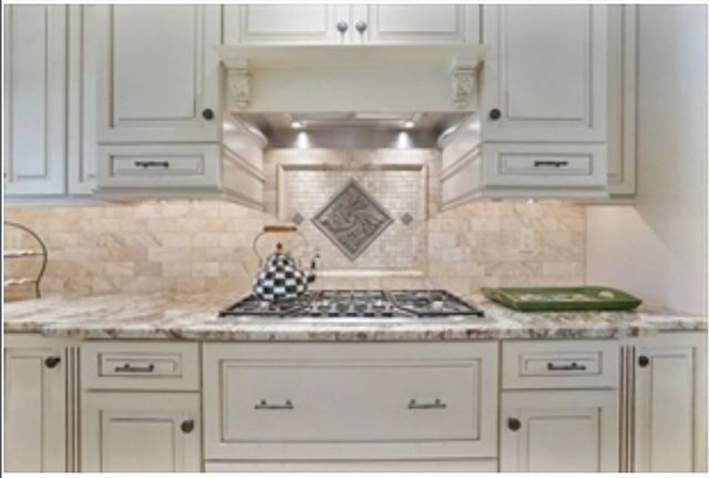 70 Dover St, Longmeadow, MA 01106