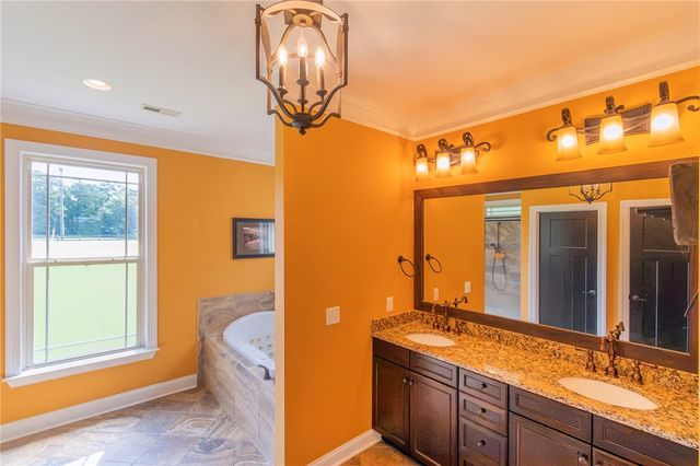 1060 Shackleburg Road, Anderson, SC 29621